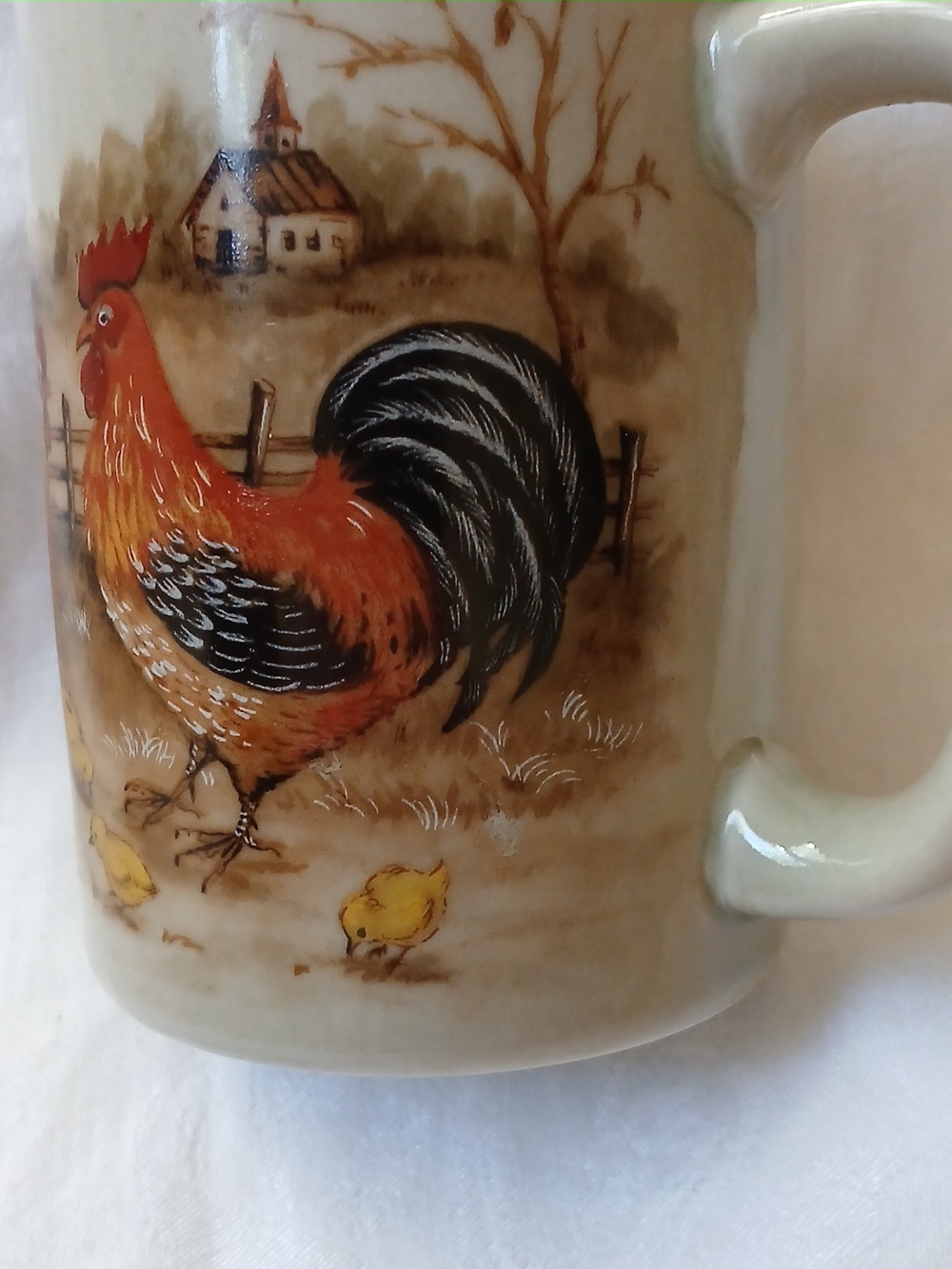 OTAGIRI Ceramic Rooster Chicken Farm Scene Coffee Mug - Picture 3 of 6